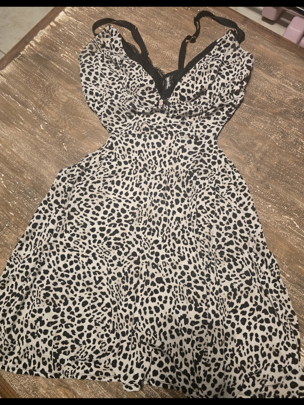 Cacique Black and White Leopard Print Slip